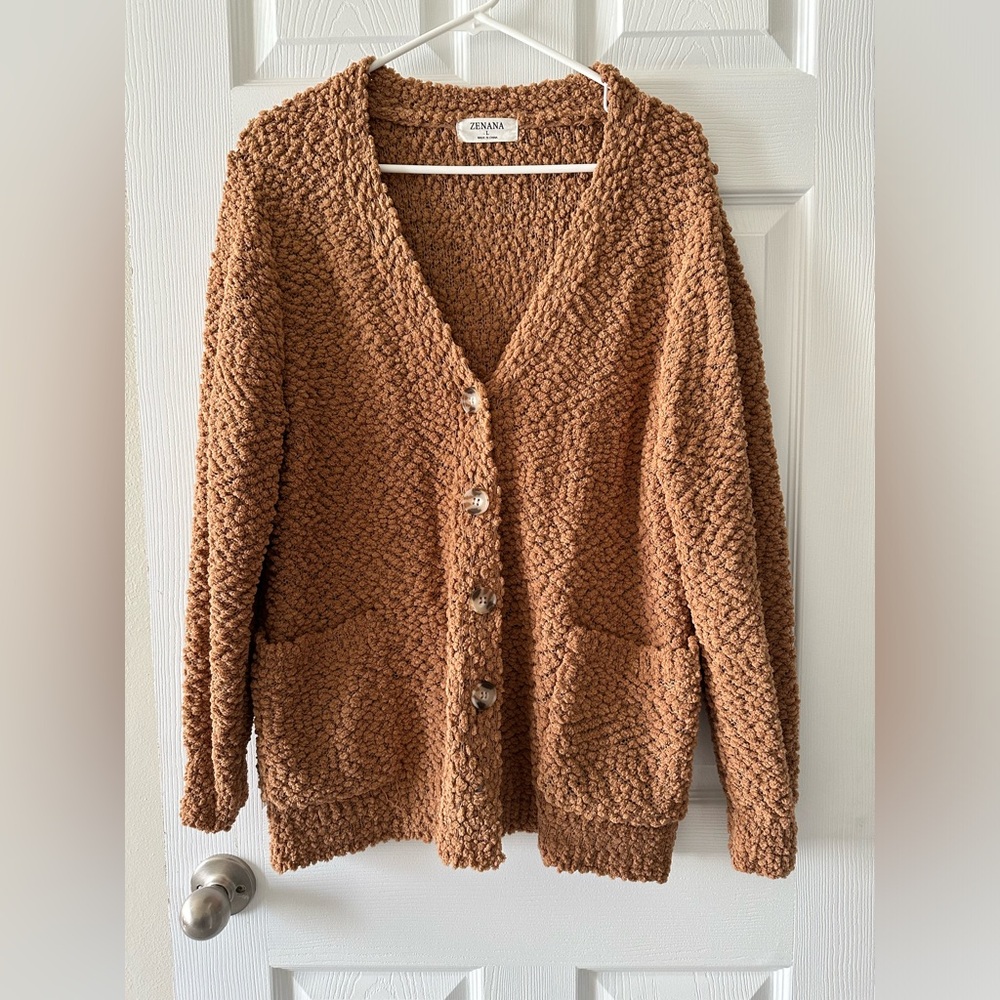 Gold boutique cardigan, size L
